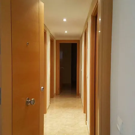 Luminoso Y Amplio Apartamento En Con Piscina Apartment *
