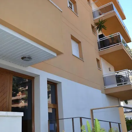 Luminoso Y Amplio Apartamento En Con Piscina *