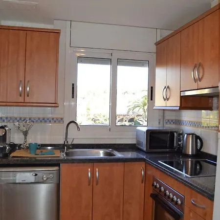 Apartamento Luminoso Y Amplio En Con Piscina