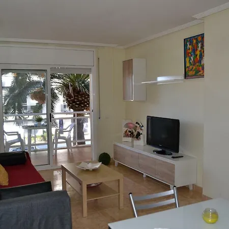 Apartamento Luminoso Y Amplio En Con Piscina